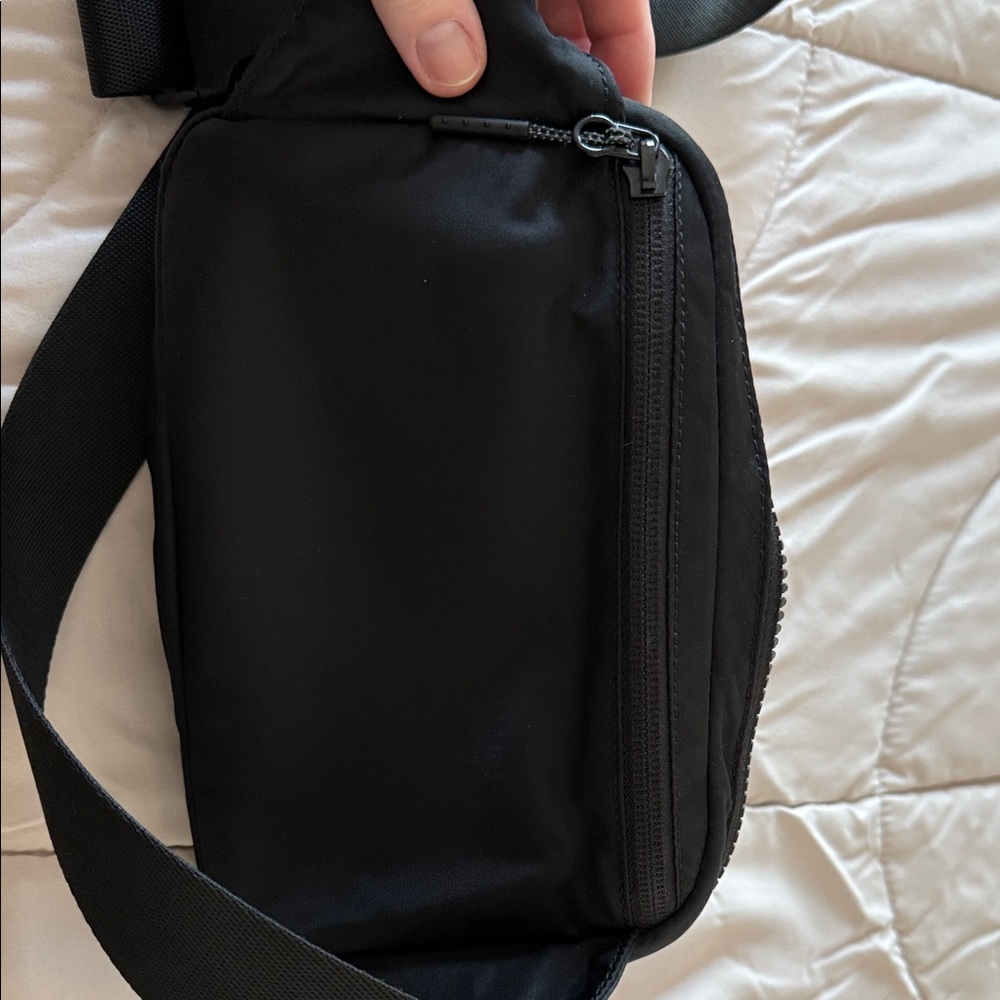 lululemon athletica Black Belt Bag - Picture 7 of 9